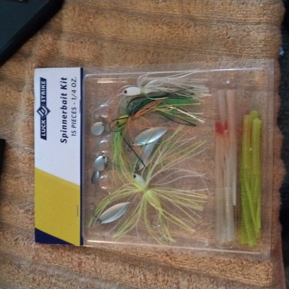 Luckstrike Spinner Bait Kit